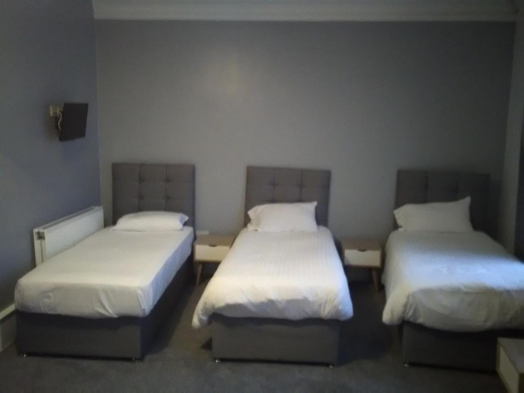 Newcastle West Hotel & Bar Rum bild